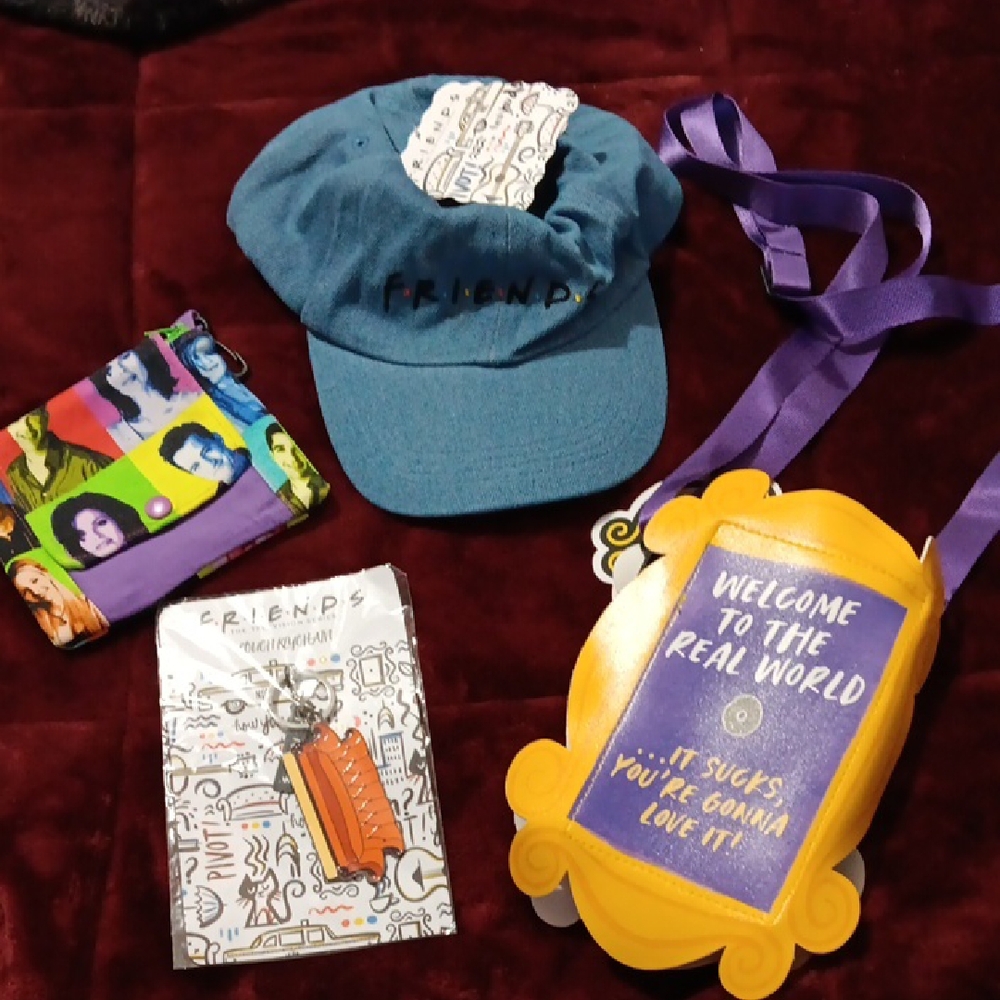 Friends Wallet and Accessories Set